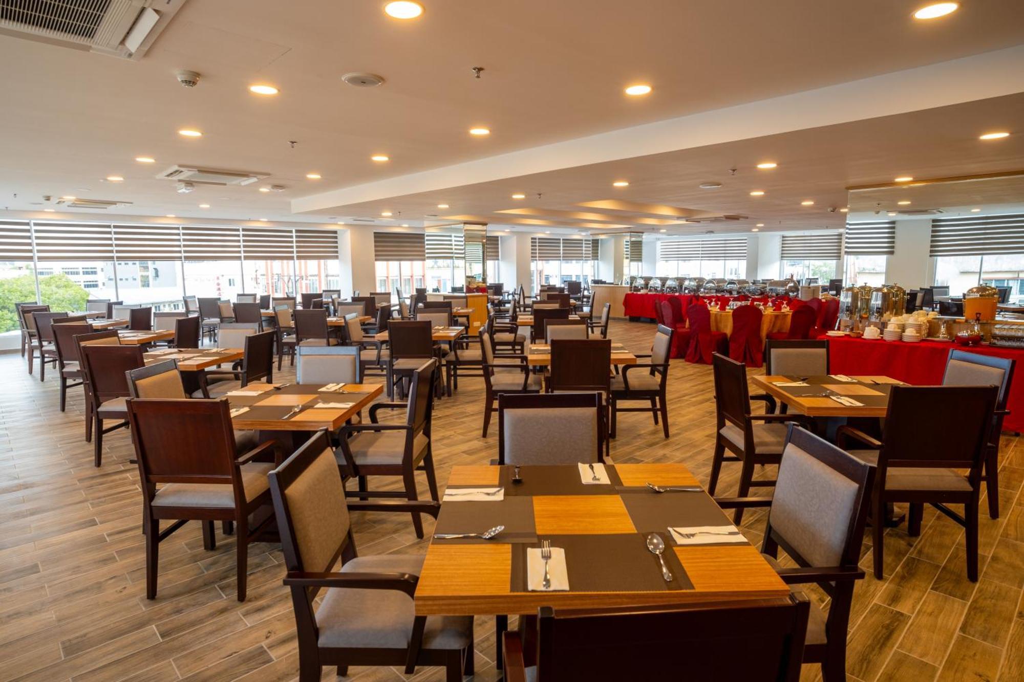 City Rise Hotel มีรี ภายนอก รูปภาพ